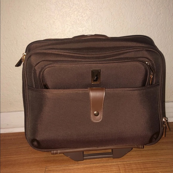 london fog rolling briefcase